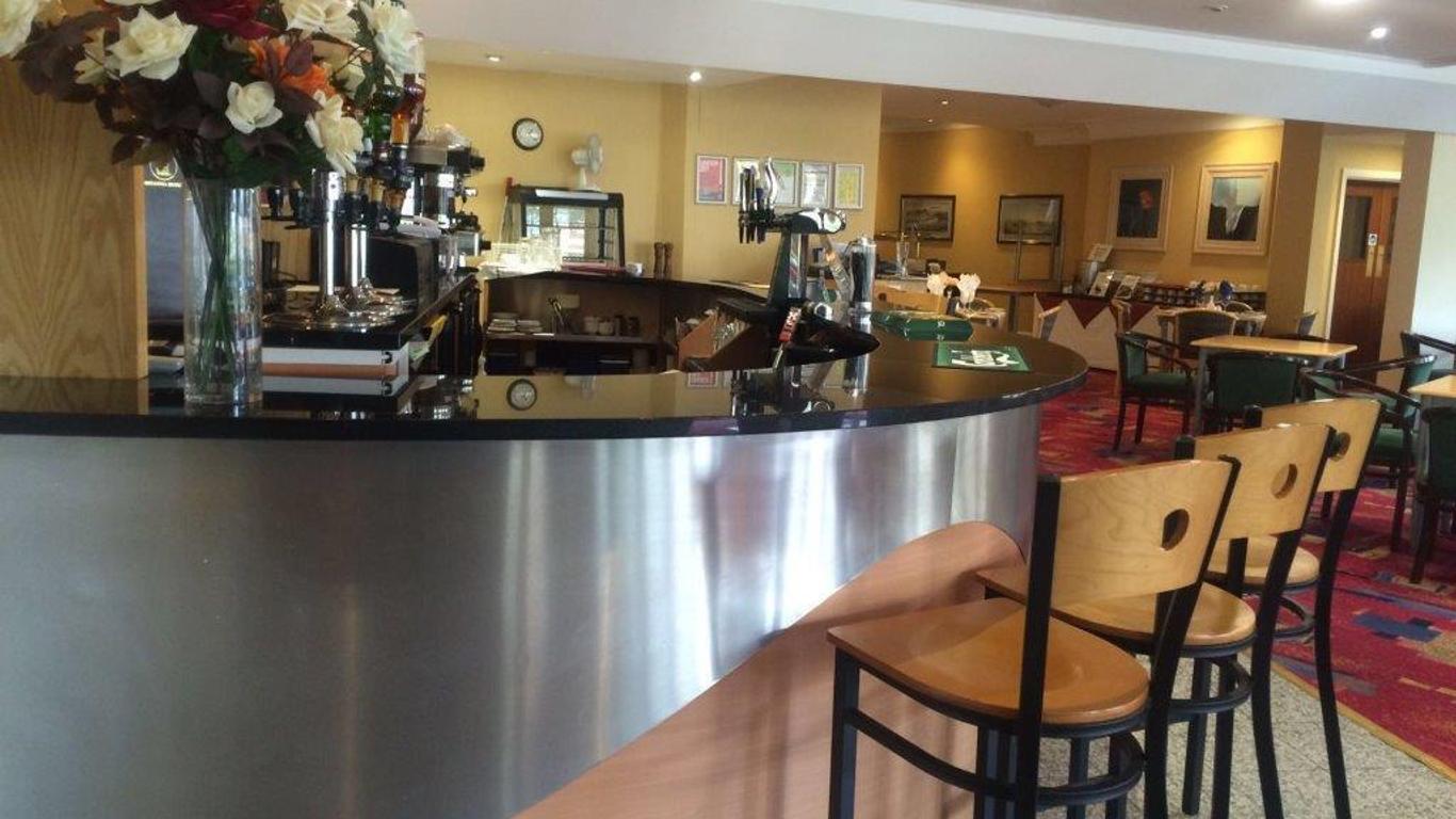 Roundhouse Hotel