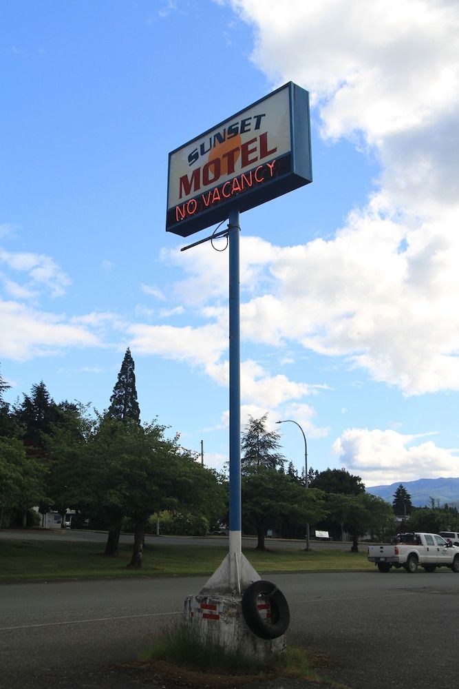 Sunset Motel - Port Alberni - Außenansicht