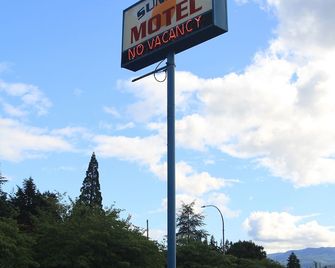 Sunset Motel - Port Alberni - Außenansicht