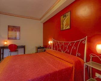B&B Epos Acitrezza - Aci Castello - Soverom