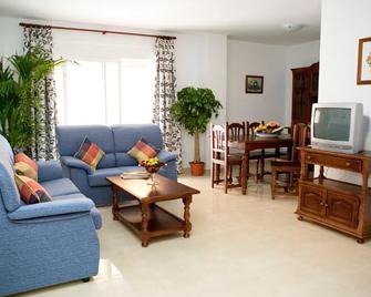 Apartamentos Miguel Angel - Estepona - Sala de estar