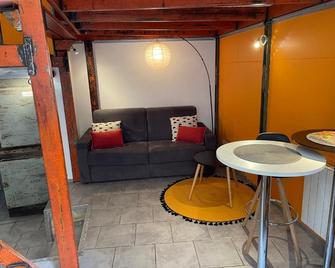 Studio Centre Historique Sarlat - Sarlat-la-Canéda - Living room