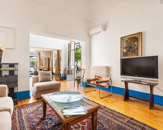 Dimora Blu by BarbarHouse - Cerfignano - Sala de estar