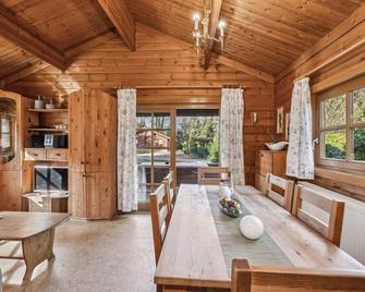 Pet Friendly Home In Haren With Wifi - Haren - Salle à manger