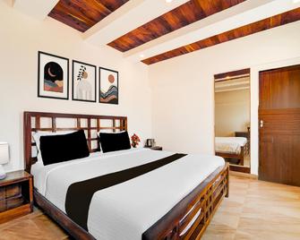 Super Collection O Charing Cross Ooty - Ooty - Bedroom