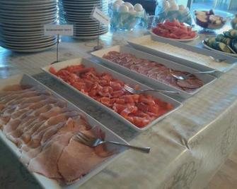 Dimmuborgir Guesthouse - Myvatn