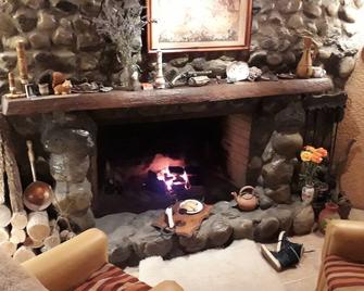 Hosteria Rukahue - El Calafate - Living room