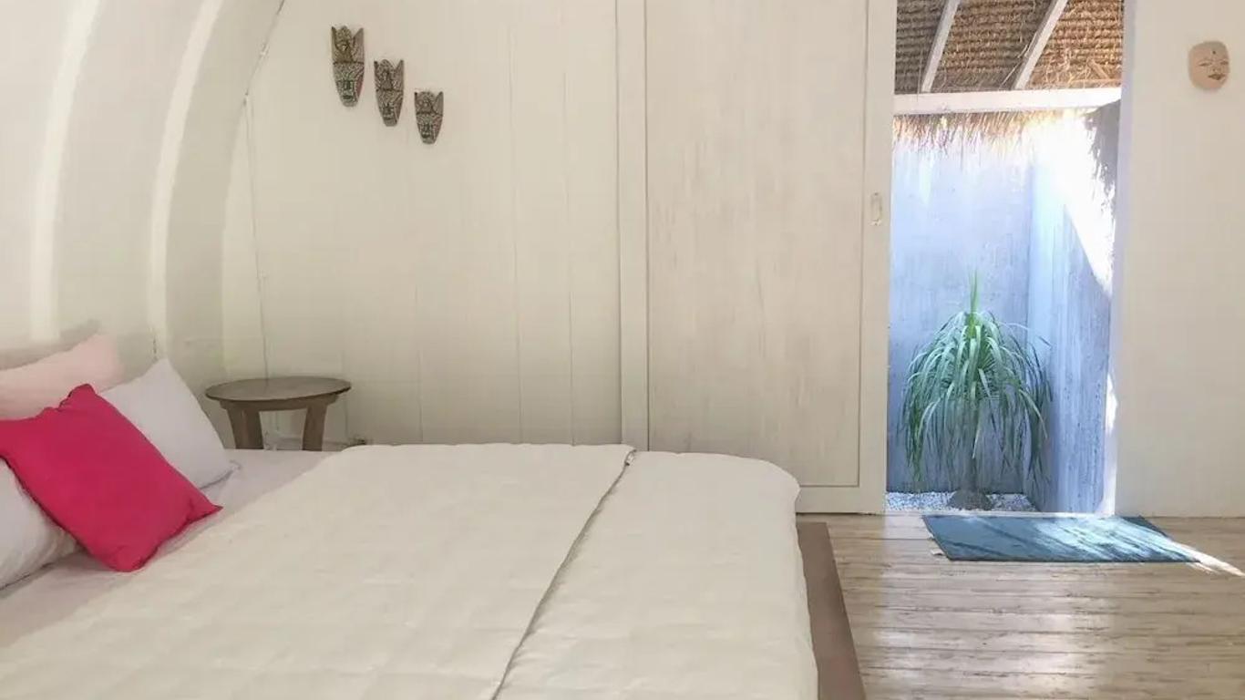 Maleo Moyo Hotel & Dive Resort
