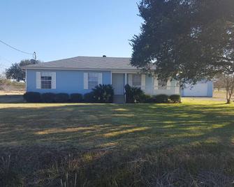 close to Nichols University - Schriever - Building