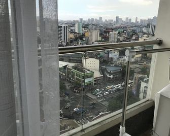 Grand Residence 2 - Manila - Balcón