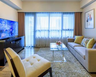 Aruga Apartments by Rockwell Makati - Makati - Pokój dzienny