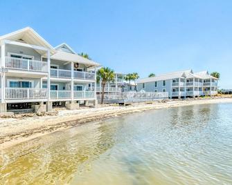 Stunning Views From Balcony at Island Place 209! - Cedar Key - Building