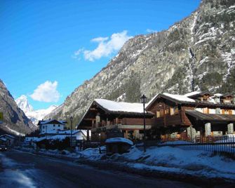 Apartment La Gran Becca - Id 530 - Antey-Saint-André