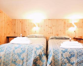 Hotel & Residence National Park - Valdidentro - Camera da letto