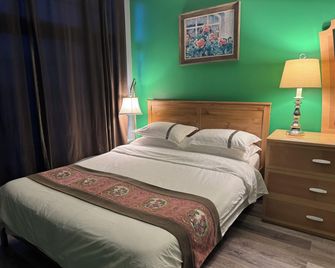 Rodmay Hotel - Powell River