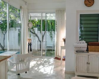 Green Gallery Beach Boutique Hotel - Hua Hin