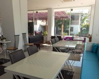 Happy Home - Ratchaburi - Restaurace