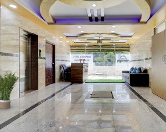 Hotel O Sunshine Inn - Bangalore - Lobby
