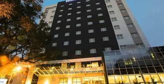 Hotel Caiuá Cascavel - Cascavel - Building