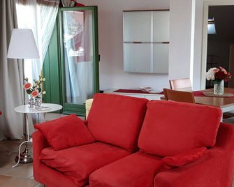 Al numero61 - Viverone - Wohnzimmer