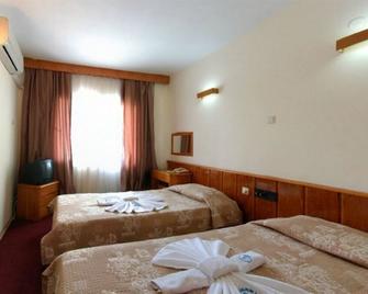 Cidihan Hotel - Güzelçamli - Habitación