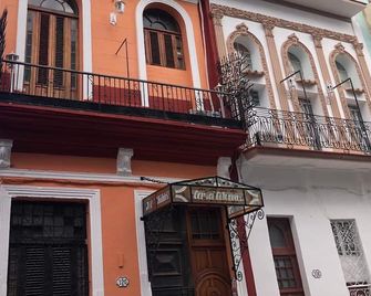 Casa Colonial Yadilis y Yoel - La Habana - Edificio