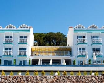 Sertil Deluxe Hotel - Ölüdeniz - Building