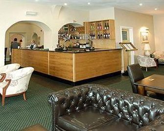 Bells Hotel - Coleford - Area lounge