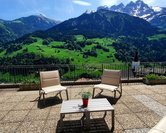 Portes du Soleil/ Val-d'Illiez - 4-bedroom chalet with SPA - Val-d'Illiez - Balcon