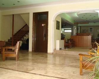 Limnia Gi - Plati - Lobby