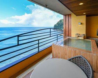 Hokkawa Onsen Hotel - Higashiizu - Balcon