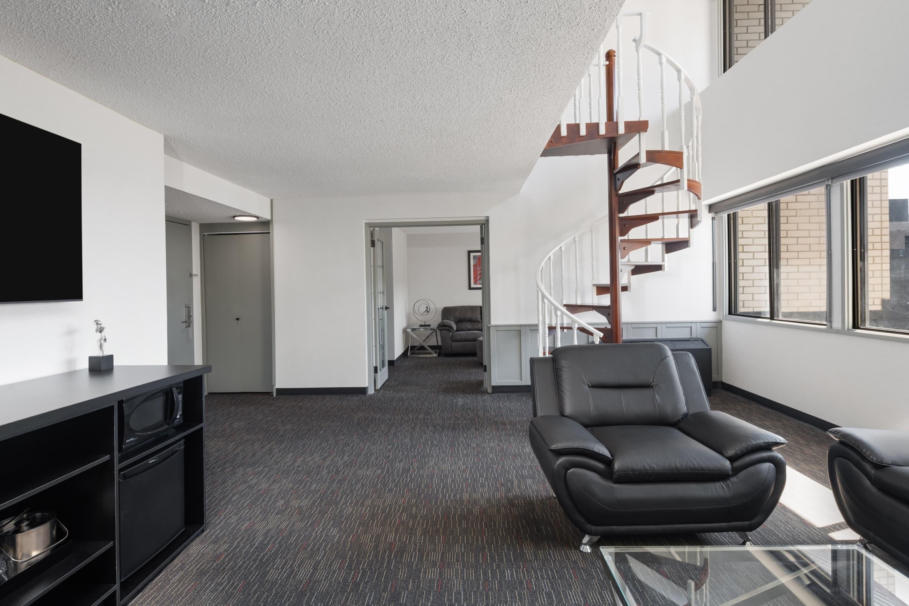 Ramada Plaza by Wyndham Regina Downtown - Regina - Habitación