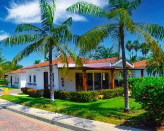 Las Veraneras Villas & Resort - Acajutla