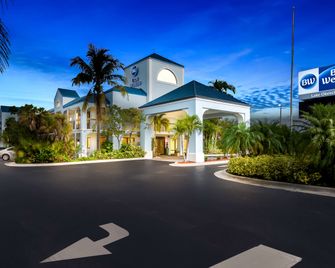 Best Western Lake Okeechobee - Okeechobee - Edificio