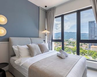 22 Macalisterz - George Town - Bedroom