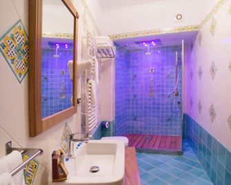 Dimora Storica Hotel Maccarunera - Campagna