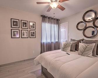 'Your Home Away From Home' - Killeen - Bedroom