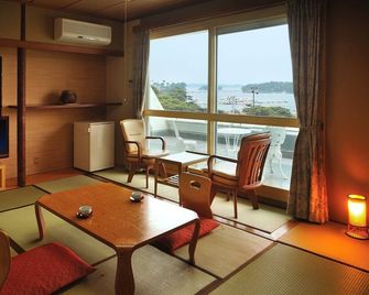 Hotel Daimatsuso - Matsushima - Bedroom