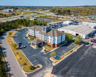 Sleep Inn and Suites Auburn Campus Area I-85 - Auburn - Rakennus