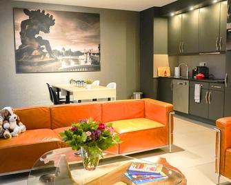 Amosa Liège City Centre Apart Regence 17 - Liège - Pokój dzienny