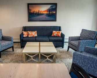 Bridgewater Hotel, Trademark Collection by Wyndham - Fairbanks - Stue
