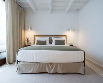 S'Hotelet d'es Born - Suites & Spa - Ciutadella de Menorca - Phòng ngủ