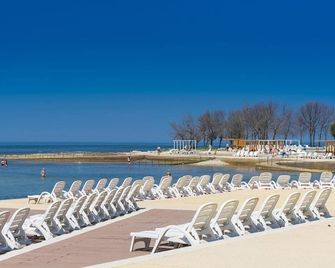 Apartments Polynesia Plava Laguna - Umag - Pláž