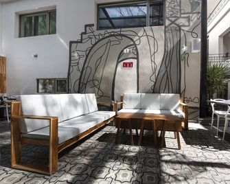 Hotel MX Condesa Cdmx, Trademark Collection by Wyndham - Mexico City - Patio