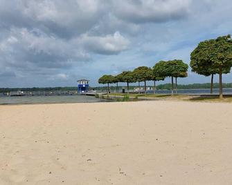 Tiny House am See - Neustadt Glewe - Playa