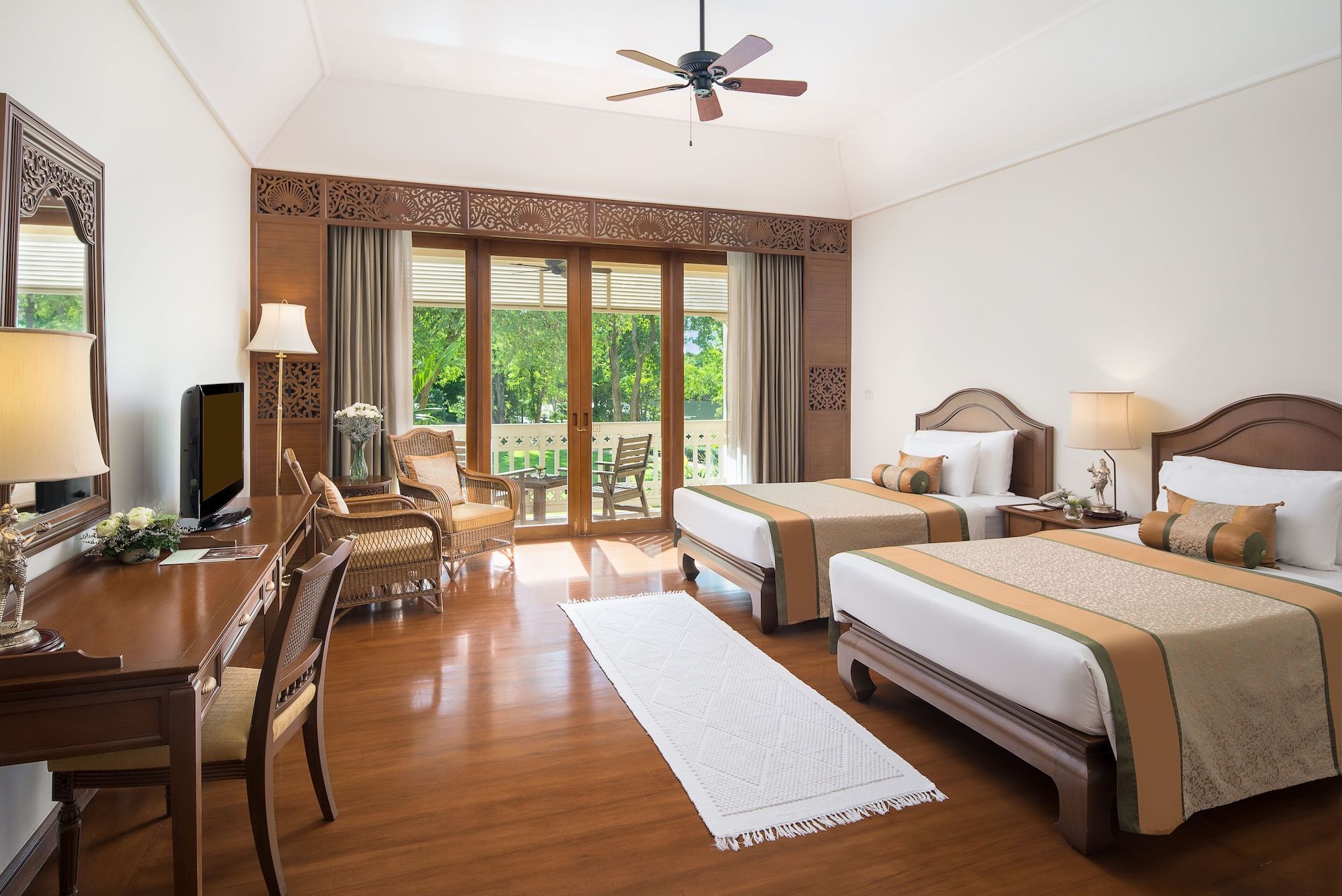 Dheva Mantra Resort - קאנצ'אנאבורי