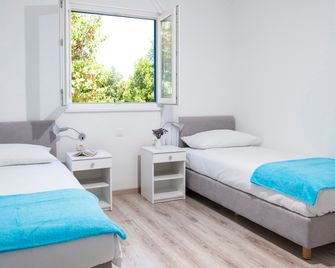 Port 9 Apartmani - Korčula