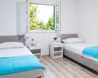Port 9 Apartmani - Korčula