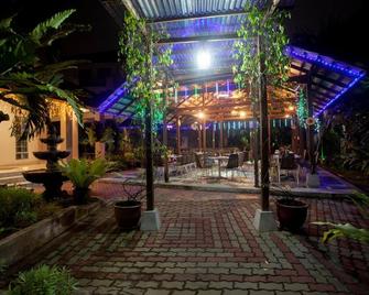 Hotel Seri Malaysia Johor Bahru - Johor Bahru - Patio