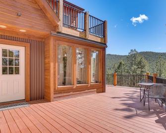 8 Mi to Staunton State Park: Mtn-view Hideaway! - Pine - Balcón